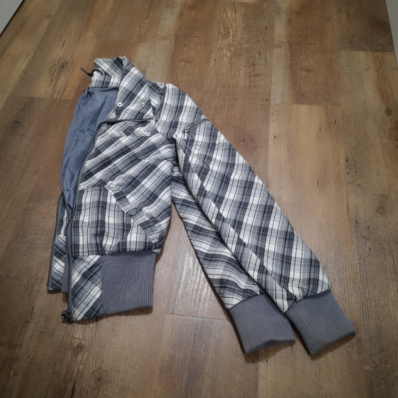 H&M women's grey jacket - Picture 3 of 7